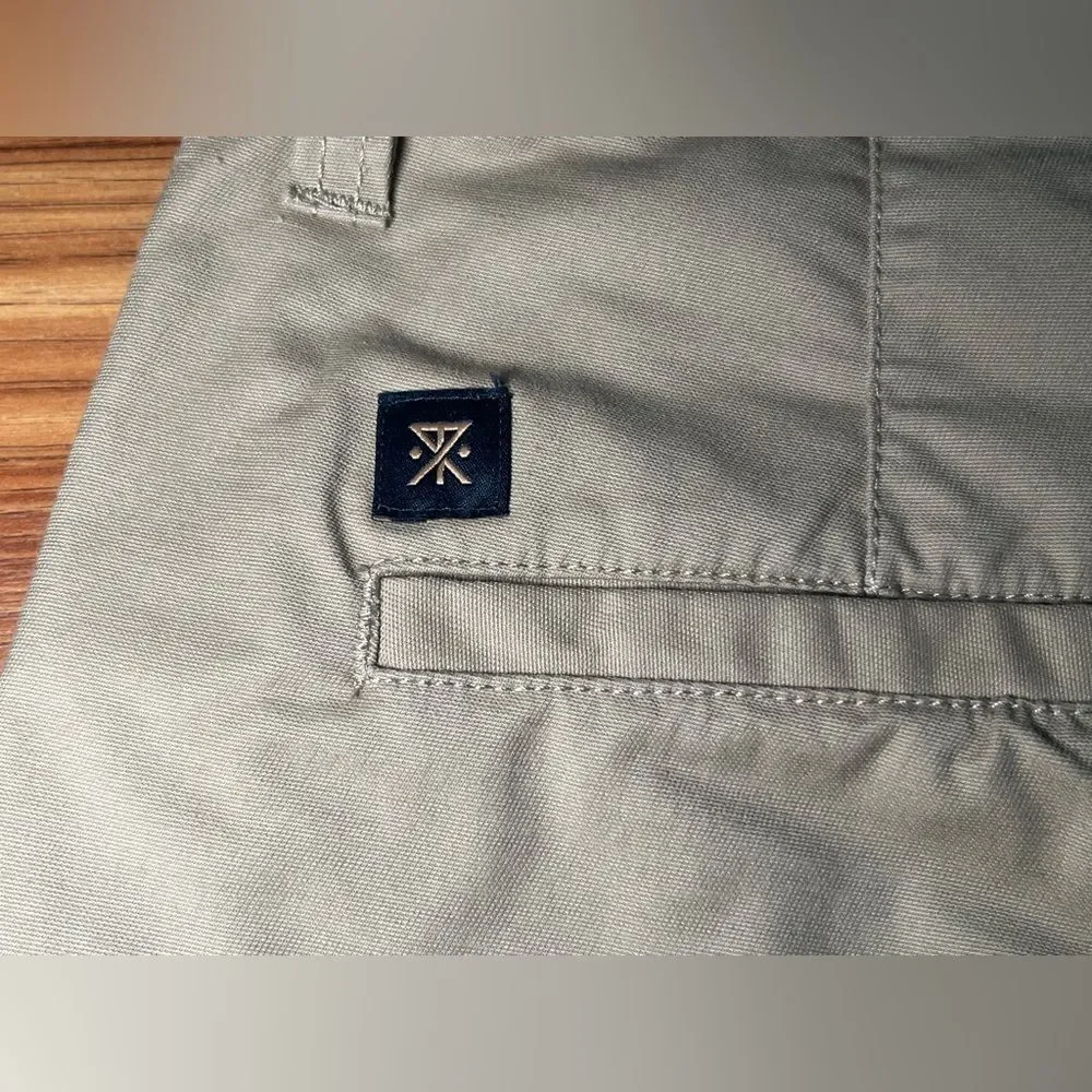 Roark Porter Short Men's Size 30 khaki